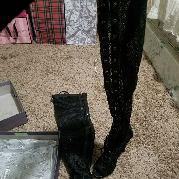 Mesh over the knee heels - Picture 2 of 2